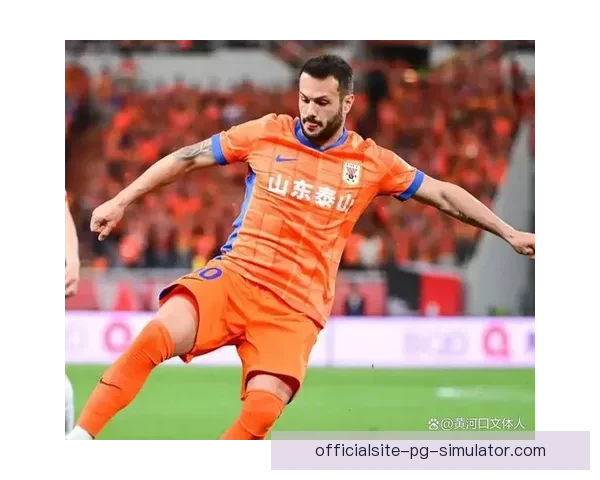 卡扎伊什维利在泰山队前场展现卓越盘带与组织能力助攻进攻